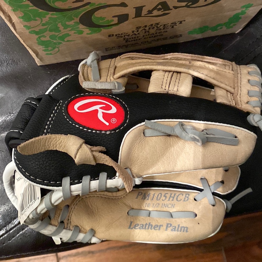 TBall Glove